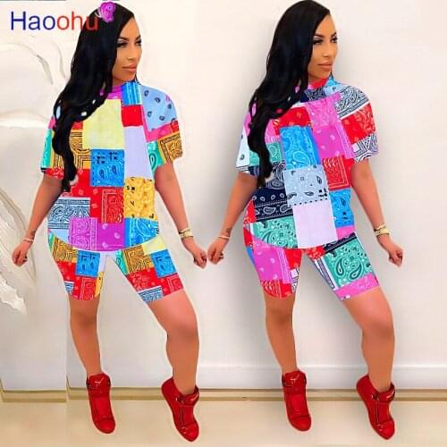 HAOOHU Print Bodycon Two Piece Set Womens Tracksuit Short Sleeve Slim Fit T-shirt and Bandage Shorts Casual Fitness Outfits