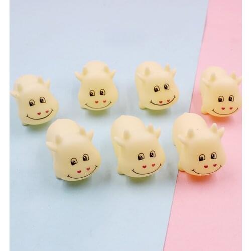 Cute Super Cute Calf Kneading And Shouting Enamel Toys Decompression Vent Toys Kneading And Happily Pushing Takeout Gifts