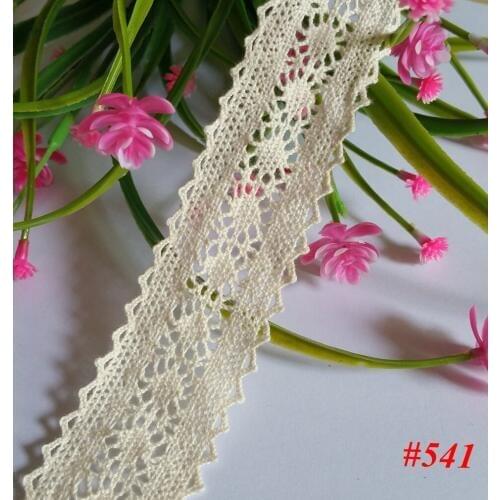 5Yards 35mm Stylish natural color cotton lace Flower bilateral trimming Crocheted lace Decoration scrapbooking accessories NO541