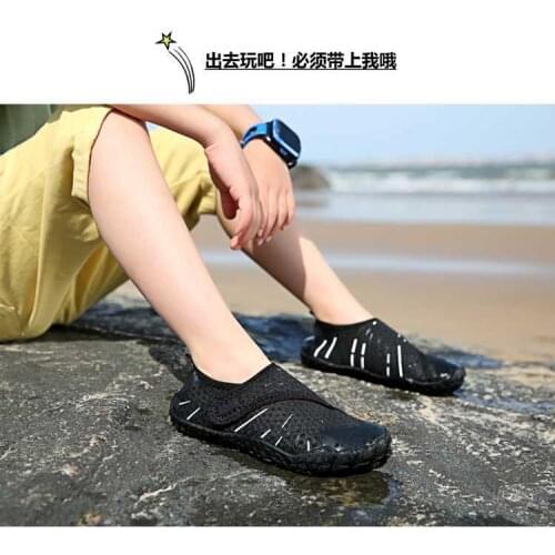 New 2021 Summer Mens Breathable Beach Shoes Outdoor Fishing Shoes Boys Comfortable Upstream Hiking Shoes