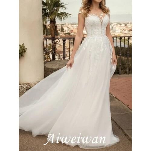 A-Line Wedding Dresses Jewel Neck Sweep / Brush Train Tulle Cap Sleeve Country Plus Size with Embroidery Appliques 2021