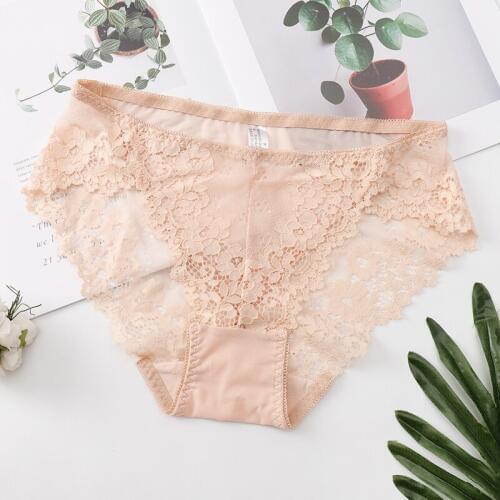 Elegant Lace Panties Women Super Soft Breathable Briefs Low Rise Floral Hollow Out Quality Women Panties Sexy Lingerie Hot W0056
