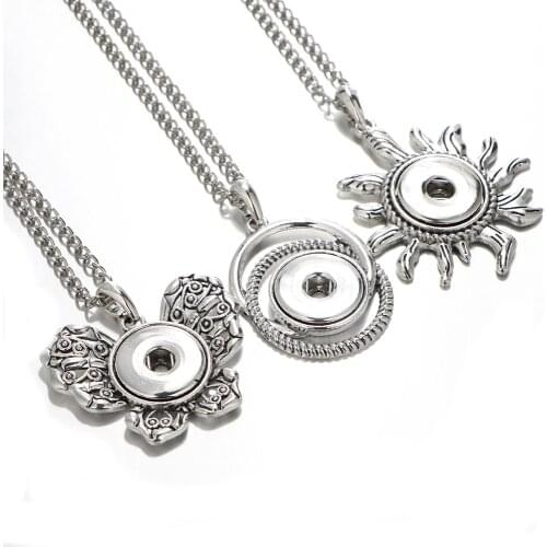Newest Snap Jewelry Necklaces Crystal Rhinestone Butterfly 18mm Snap Button Necklace for Women Snap Pendant Necklace Love Gift