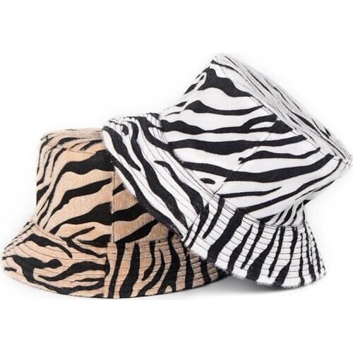 New Winter 2020 Warm Women Bucket Hat Reversible Zebra Stripe Print Faux Fur Fishing Hat Bob Chapeau Femme Seau Chapeaux Hip Hop