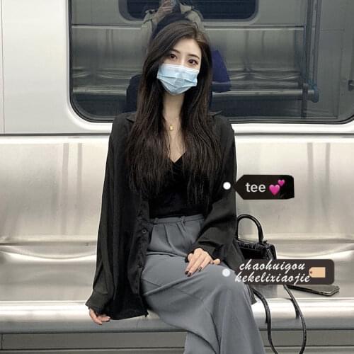 Early Autumn 2021 New Retro Sunscreen Shirt + Black V-neck Vest + High-waist Suit Wide-leg Pants Three-piece Suit