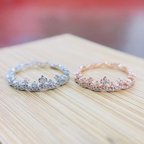 New style diamond small crown ripple rule ladies ring simple, exquisite, light luxury sparkling wedding silver jewelry