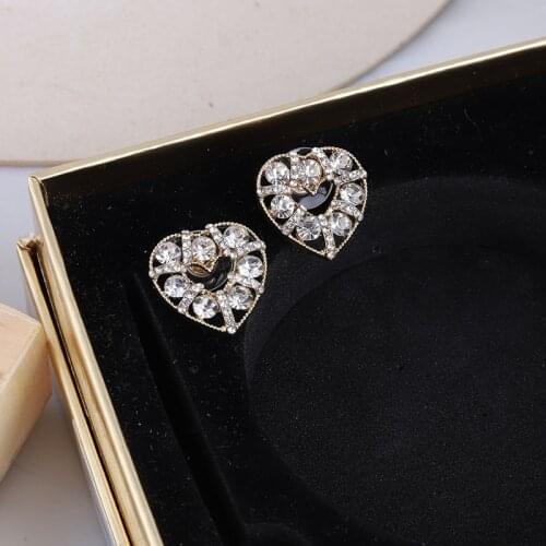 Caring heart heart senior sense retro earrings female Korean temperament net red same earrings Womens Earrings Prevent Allergy