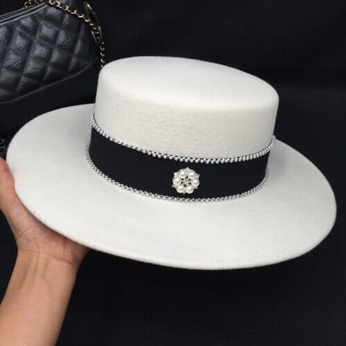 In the spring and autumn winter new wool? Pearl white British small gift hat French female elegant tide restoring ancient ways i