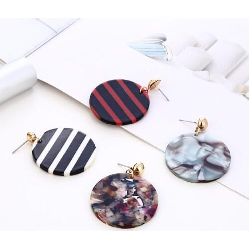 Classic Striped Acrylic Earrings Fashion Colorful Creative Personality Jewelry Vintage Statement For Women Accessories2019