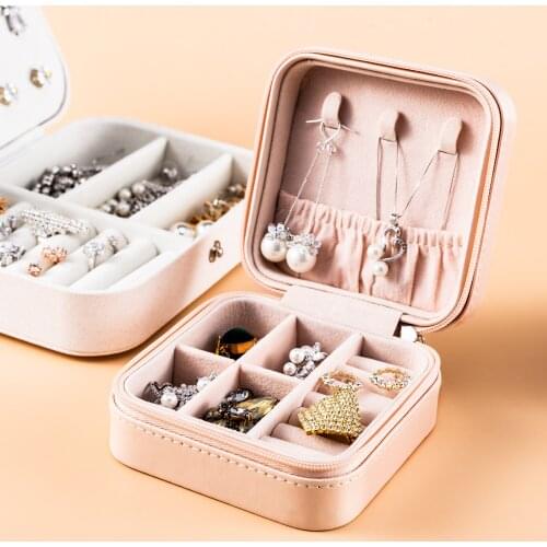 Women portable fiber Jewelry box European style portable storage box earrings earrings ring small jewelry box zipper jewelry box