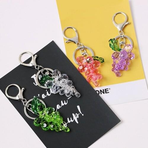 2021 Cute 3D Grapes Balls Strass Rhinestone Arylic Crystal Pompom Car Keychain Key Chain Charm Pendant Key Ring For Women D523