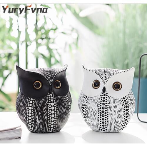 YuryFvna Owl Statue Decoration Small Crafted Buho Figurines for Home Decor Accents Living Room Bedroom Office Decoration