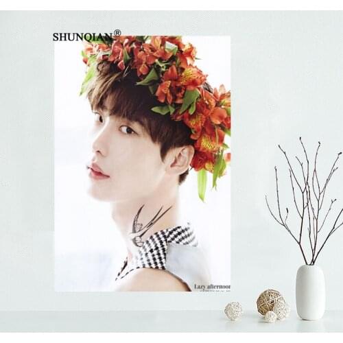 Custom Actor Model Lee Jong Suk High Art Silk Canvas Poster Print Movie Picture Living Room Wall Home Decor 50x75cm,60x90cm