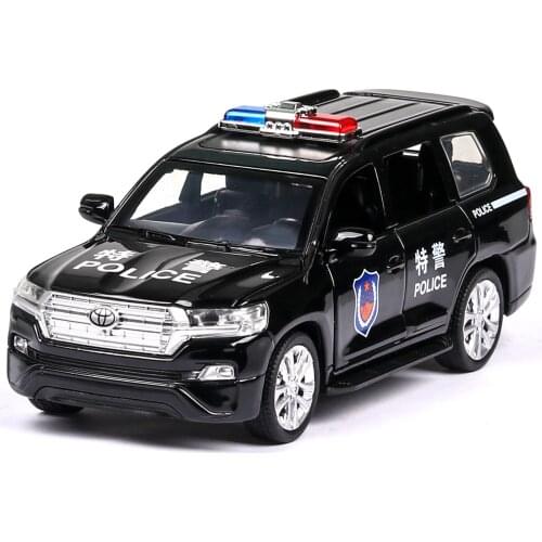 1:32 high simulation Toyota Land Cruiser alloy toy police car 6 door with sound and light pull back model for children gifts