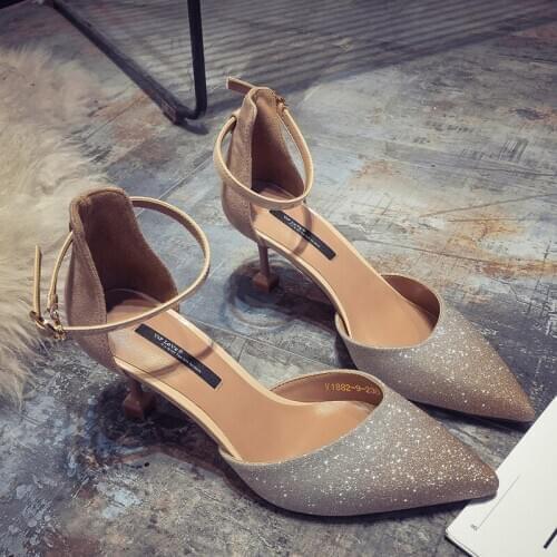 2019 new Fashion Casual Point Toe Square Heel Sandals Heel Womens Shoes Buckle Strap shallow mouth single summer shoes