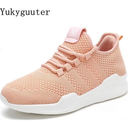 Sport Running Shoes Woman Outdoor Breathable Comfortable Couple Shoes Lightweight Athletic Mesh Sneakers Women High Quality