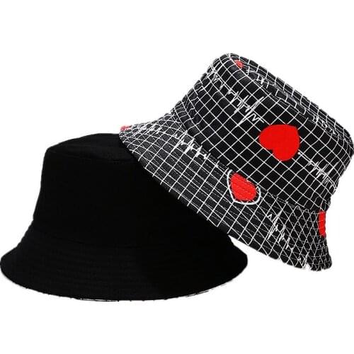 Cotton Plaid Love Heart Bucket Hat Fisherman Hat Outdoor Travel Hat Sun Cap Hats for Men and Women342