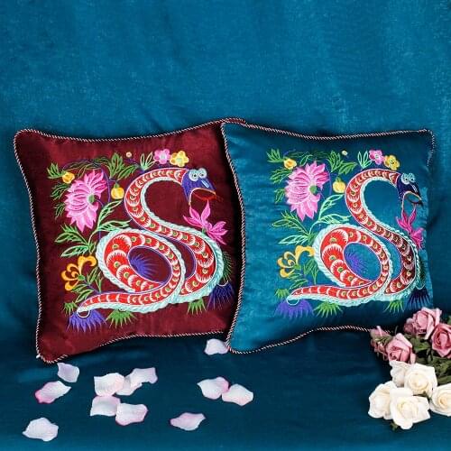 40 * 40cm Velet Snake flower Pattern Embroidery Pillowcase Motif Cushion Pillow Cover with Zipper for Car Sofa Decorative 1piece