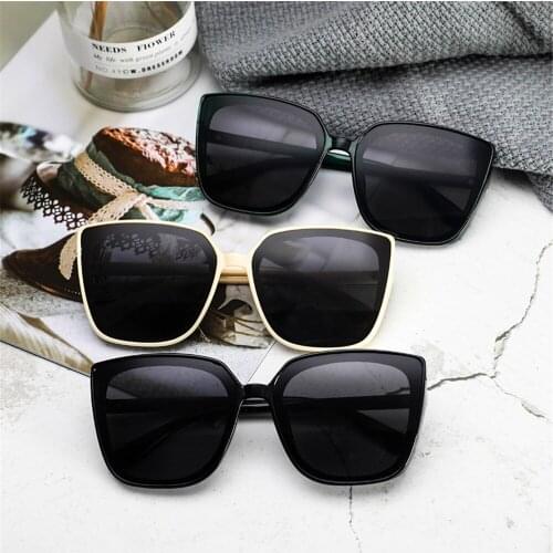 2021 Retro Square Sunglasses for Women Vintage Oversized Frame Sunglasses Sun Glasses UV400 Protection Driving Eyewear
