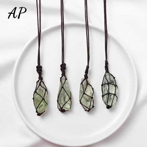 Natural Hand Woven Net Bag Raw Quartz Pendant Green Crystal Necklaces Green Gem Gift for Ladies