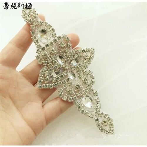 2Pc Bling Bling Handmade Iron On Silver Crystal Clear Rhinestone Applique for Wedding Ornaments Baby Girl Hair Accessories RT086