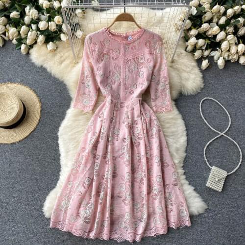 Elegant Temperament Women Clothing 2021 Summer New Retro O-neck Half Sleeve Slim Floral Print Knee-length Lace Dress OL Dress