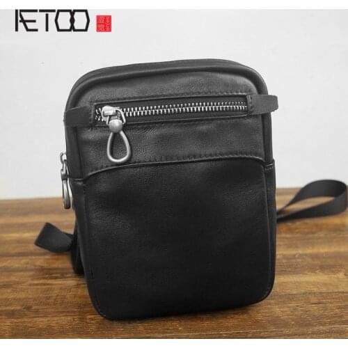 AETOO Leather shoulder bag, mens first layer leather crossbody bag, casual fashion personality mens bag