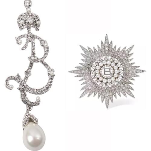 Vintage full rhinestones pearl letter big brooches pin bride Crystals crown brooch personality female jewelry accessories