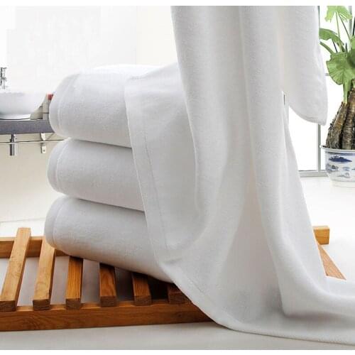 1pcs High Quality White Cotton Bath Towel Hotel Beauty Salon Customized Embroidery Name Date Logo Party Favors Gift Decoration