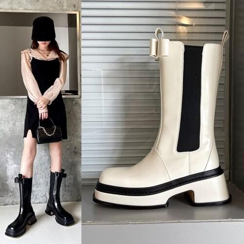Fall/winter 2021 fashion thick-soled thick-heeled womens short boots square-headed single boots bow muffins middle barrel boots