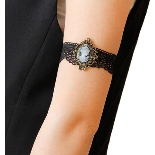 Women Bracelet Victorian Queen Head Relif Goddess Cameo Elastic Black Lace Gothic Dance Party Arm Band Armlet Armband Bracelets