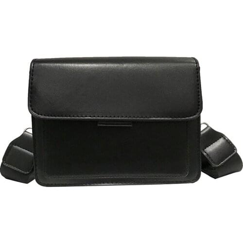 Small bag womens 2021 spring new fashion ins trend wide shoulder belt small square bag retro Single Shoulder Messenger Bag