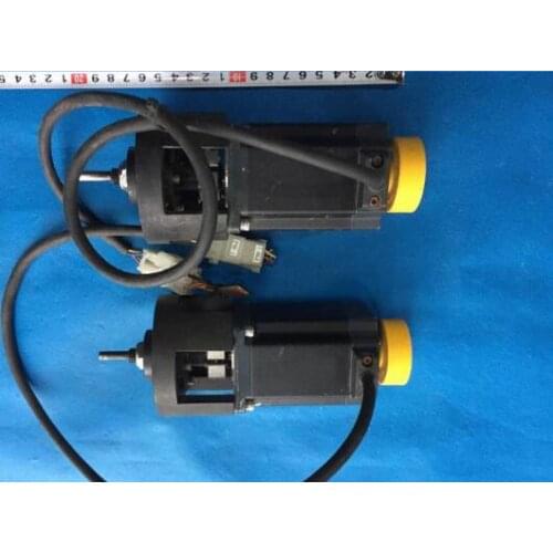 PK569BHW STEPPER motor , used in good condition . 80% appearance new , good working , free shipping