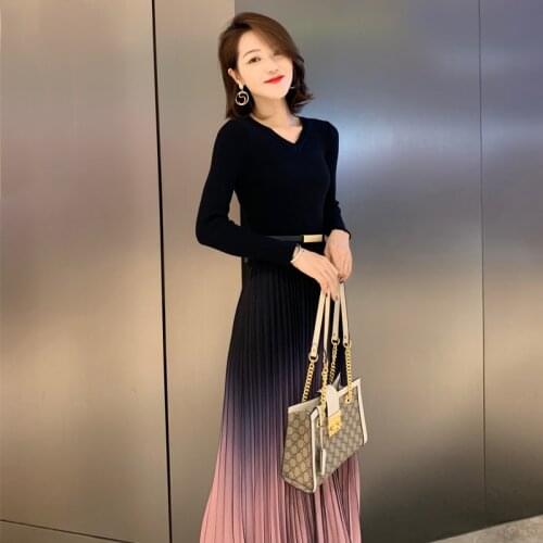 JXMYY 2020 High Quality New Spring Womens Full-Sleeved Elegant Knitted Patchwork Dress Gradient Pleated Sweater Long Vestidos