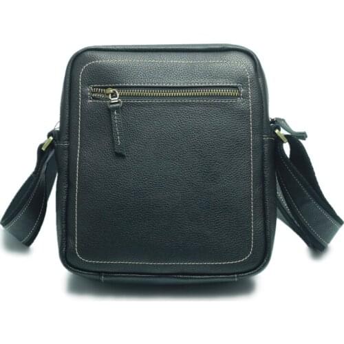 2019 New spring and summer genuine leather mens shoulder bag retro casual suede leather slung small square bag