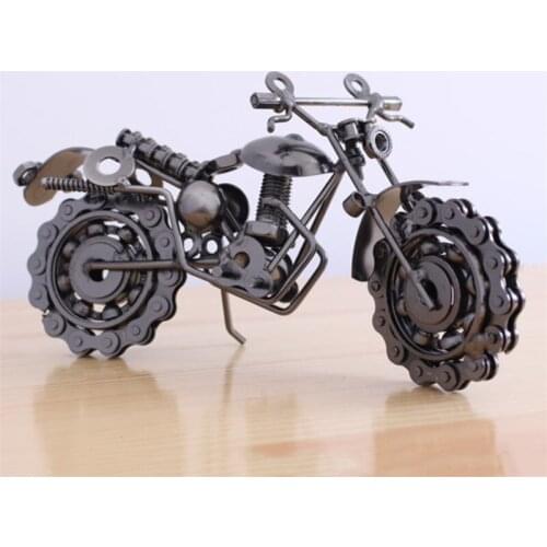 Vintage Motorcycle Model Retro Motor Figurine Collection Iron Motorbike Prop Handmade Boy Gift Kid Toy Home Office Decor 21cm