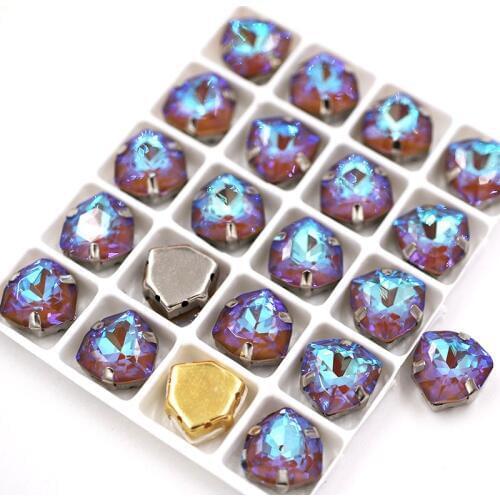 New 12mm Fat Triangle shape Brown Mocha fluorescence Glass Crystal sew on flatback rhinestones for clothing/Hair clips