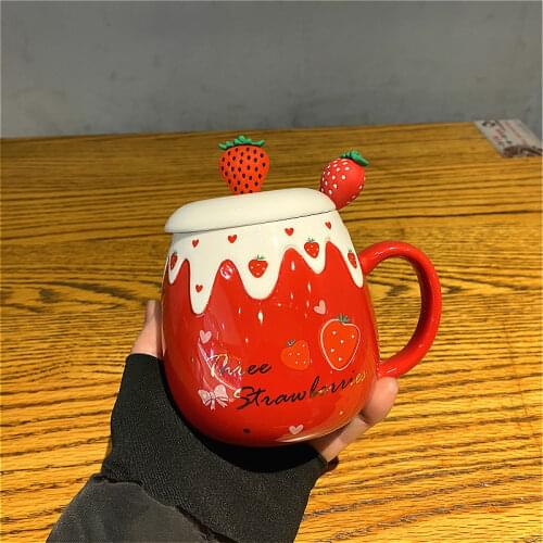 Strawberry Ceramic Mugs Girl Heart Spoon With Lids Mugs Large Capacity Creative Home Breakfast Coffee Cups Friends Gift