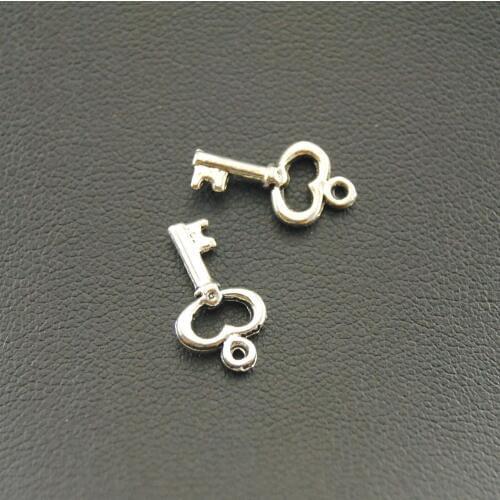20pcs Metal Silver Color Small Key Charm DIY Jewelry Findings Accessories 16x9mm A735