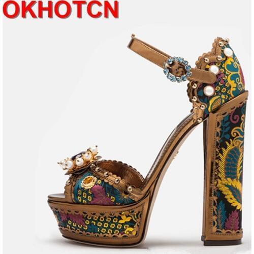 Beading Flower Women Gladiator Sandals Rivet Bordered Thick High Heel Sandals Crystal Platform Wedges Summer Shoes Cover Heel