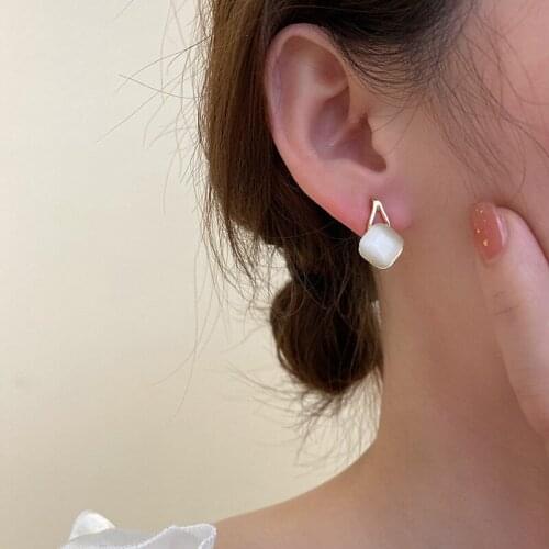 Korean Fashion Opal Geometry Cuff Earrings Small and Simple Couple Earrings for Women Personality Temperament Jewelry
