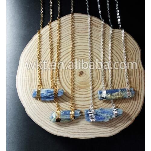 WT-N482 Fashion Wholesale Raw Blue Kyanite Pendant Necklace Charm with Gold Electroplated Double Loops