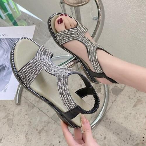 2021 Summer Women Sandals Flats Casual T-Strap Gladiator Sandals Fashion Bling Gold Silver Knitted Beach Flat Shoes Women