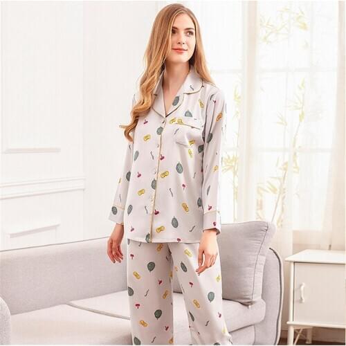 Womens Pajamas Suit Simulation Womens Casual Silk Nightgown Long-sleeved Home Wear Silkautumn and Winter