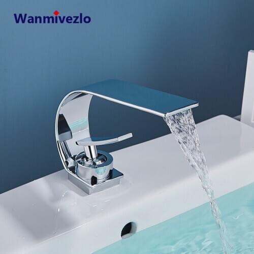 Chrome Bathroom Sink Faucet Tap Single Handle "C" Shape Design Vanity Deck Mount Mixer Faucet Hot Cold Water Crane Torneira