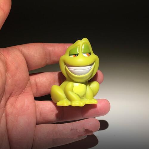 1pieces/lot 5cm pvc mini The frog doll Bonsai toys Viewing figures play house Christmas gift