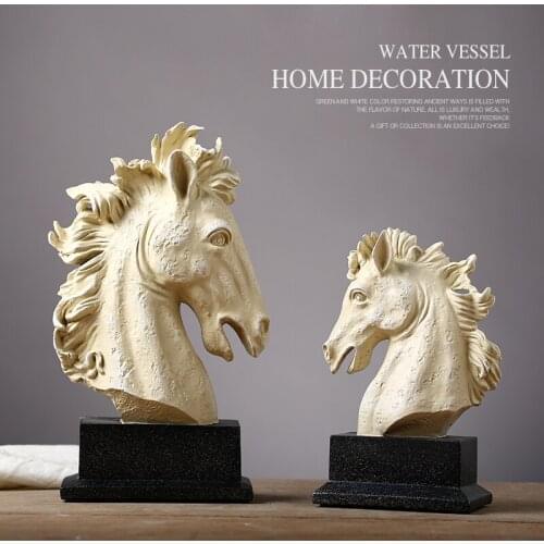 USA COUNTRY HOME FURNISHING JEWELRY ORNAMENTS ON A HORSE SCULPTURE STUDY OFFICE LIVING ROOM LUCKY BUSINESS GIFTS