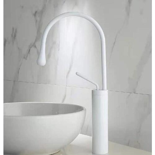 Modern Brushed Gold Basin Faucets Single Handle 360 Rotation Mixer Tap Washbasin Water Crane For Bathroom Vessel Sink Faucets