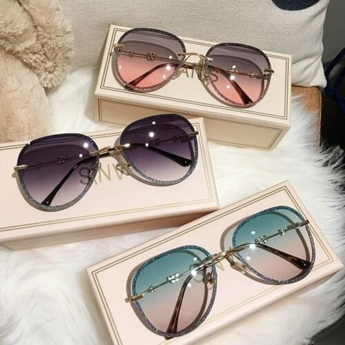 OULYLAN Fashion Frameless Sunglasses Female Brand Designer Imitation Rhinestones Gradient Color Women Sunglasses UV400 Shades