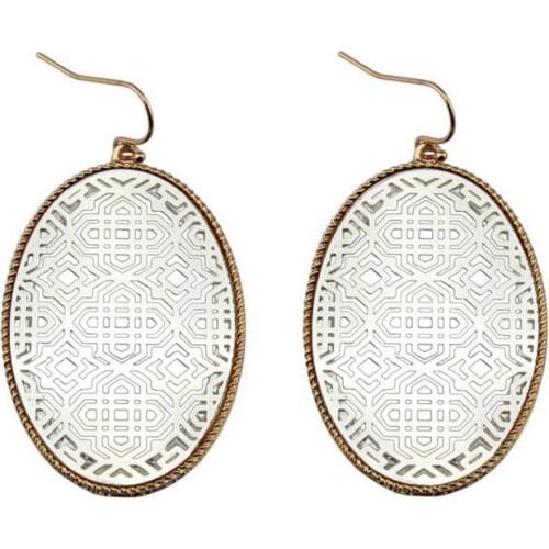 2020 New Arrival Zinc Alloy Geometric Cutout Oval Earrings for Women Fashion Gold Statement Earrings Jewelry Wholesale